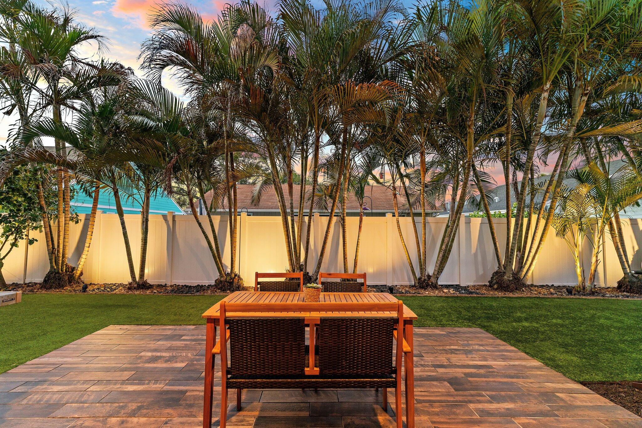 NORTH PALM BEACH HEIGHTS - Residential