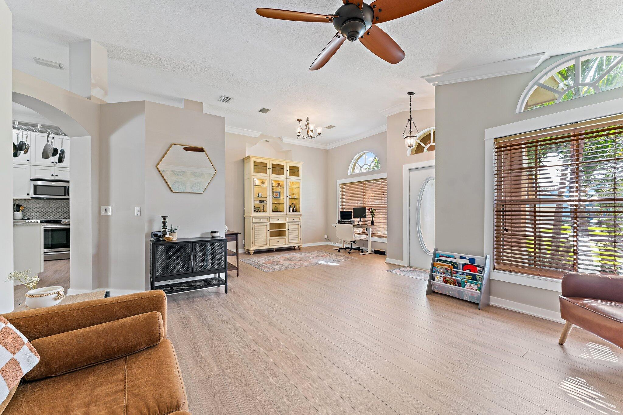 NORTH PALM BEACH HEIGHTS - Residential