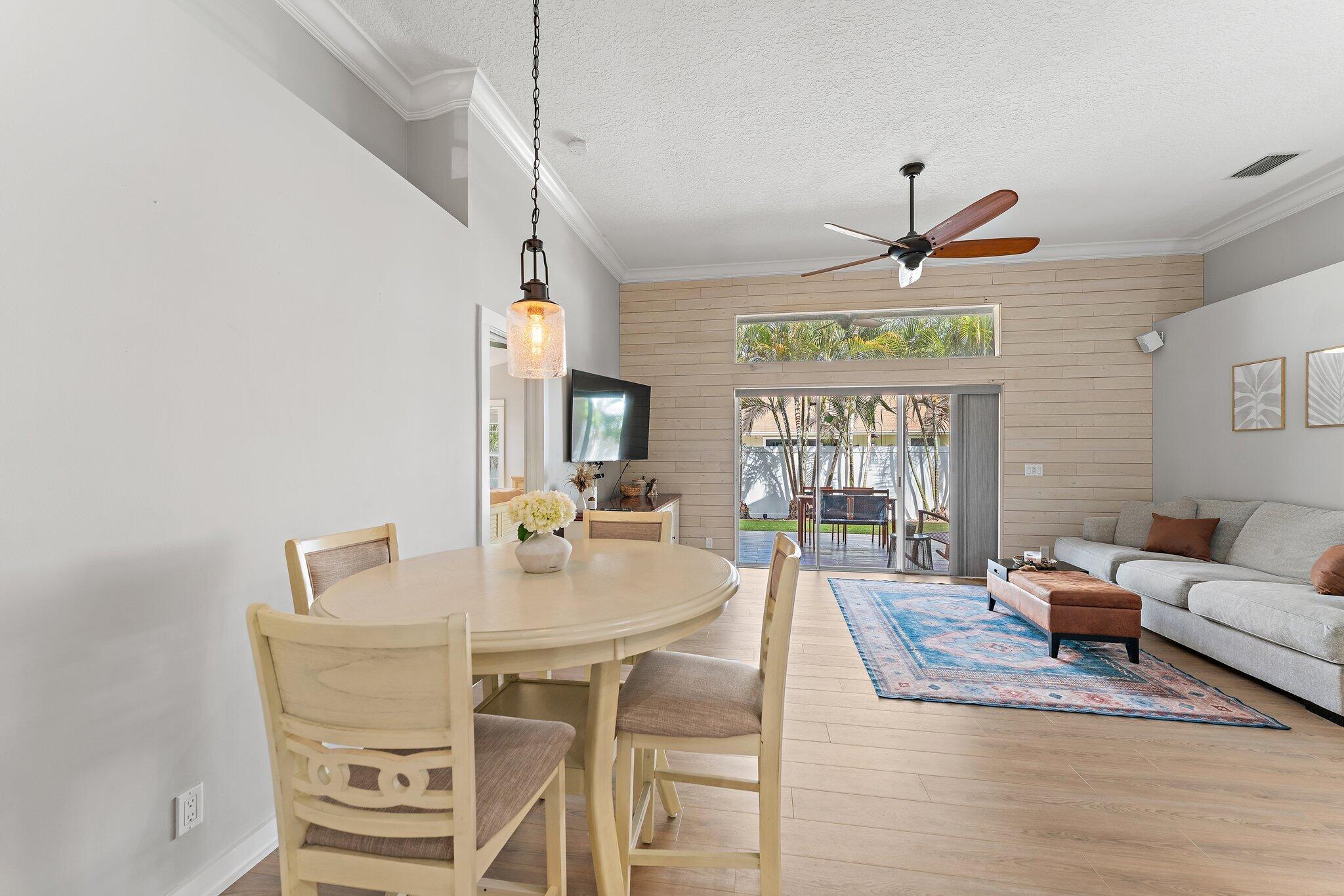 NORTH PALM BEACH HEIGHTS - Residential