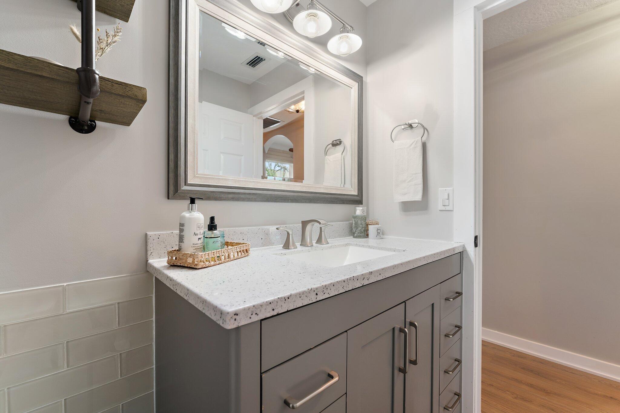 NORTH PALM BEACH HEIGHTS - Residential