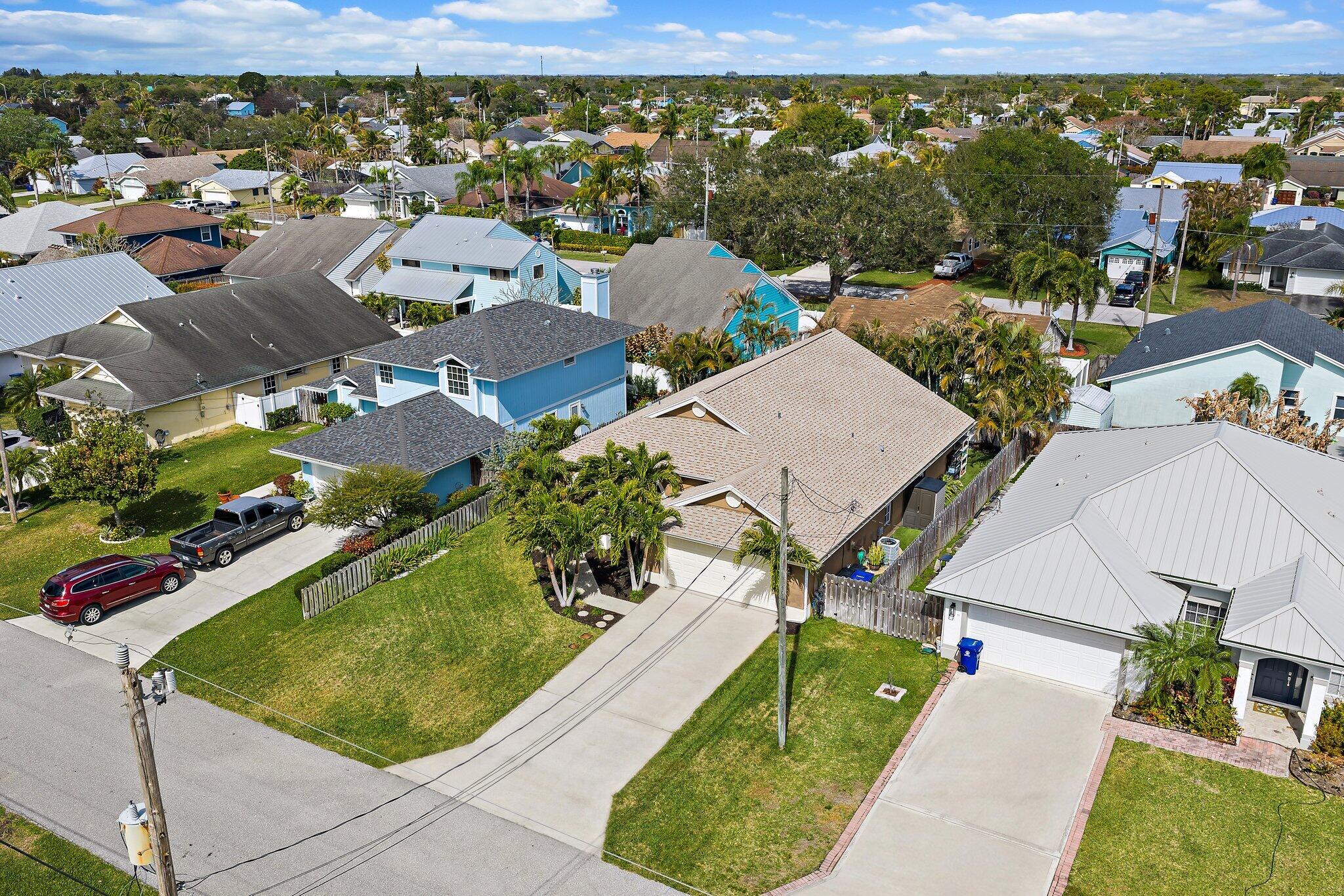 NORTH PALM BEACH HEIGHTS - Residential