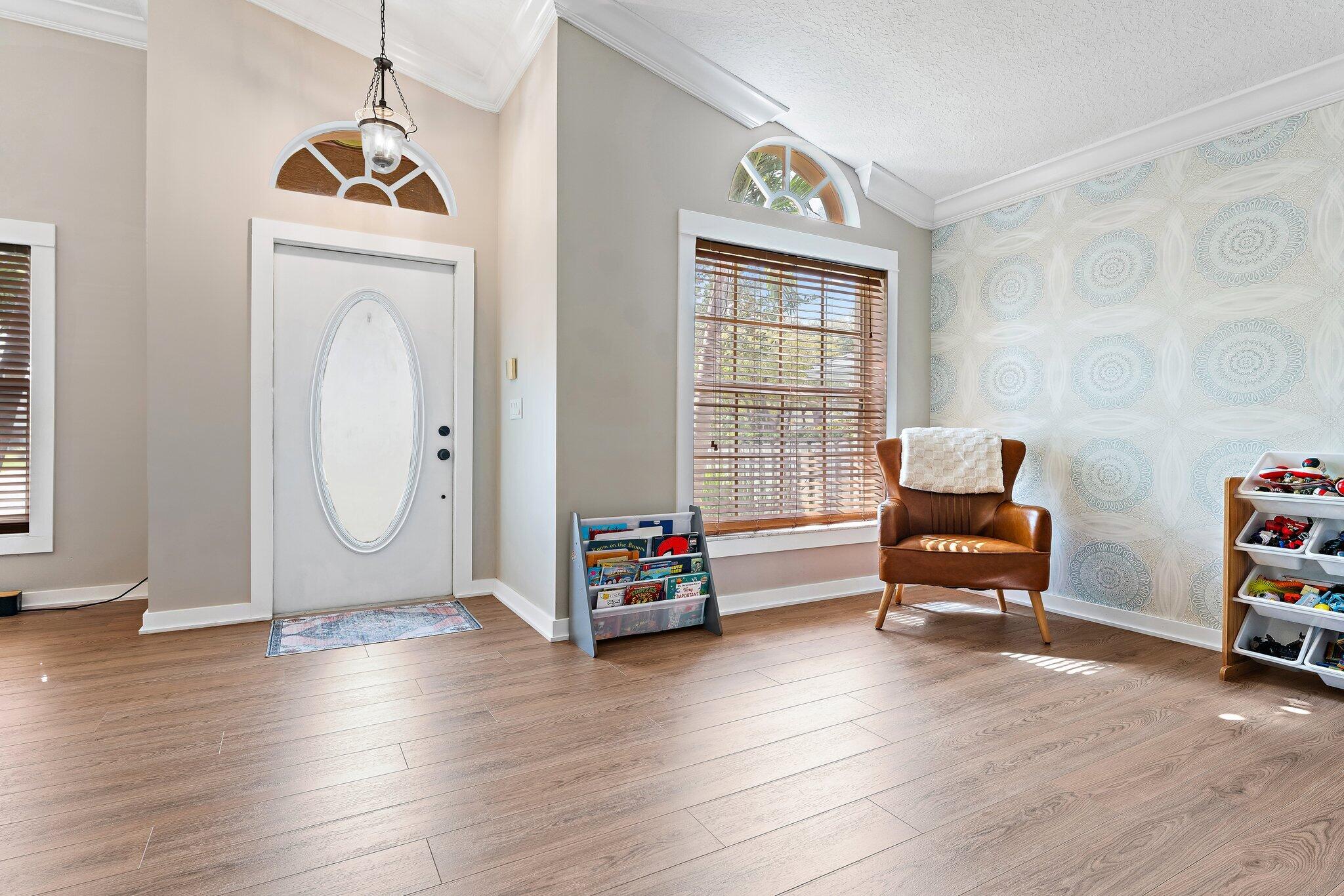 NORTH PALM BEACH HEIGHTS - Residential