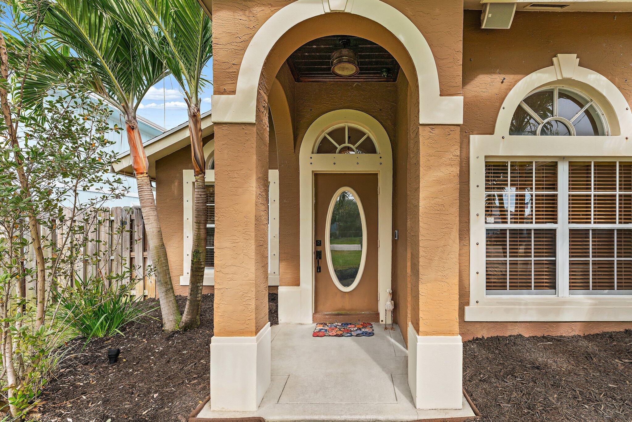 NORTH PALM BEACH HEIGHTS - Residential