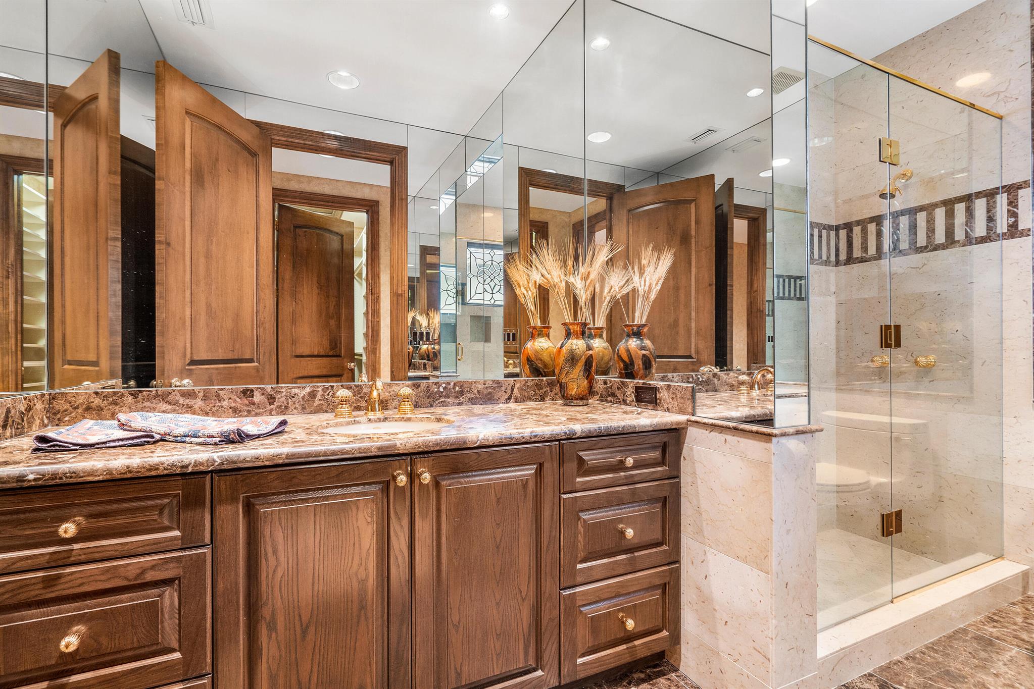 ST ANDREWS COUNTRY CLUB - Residential