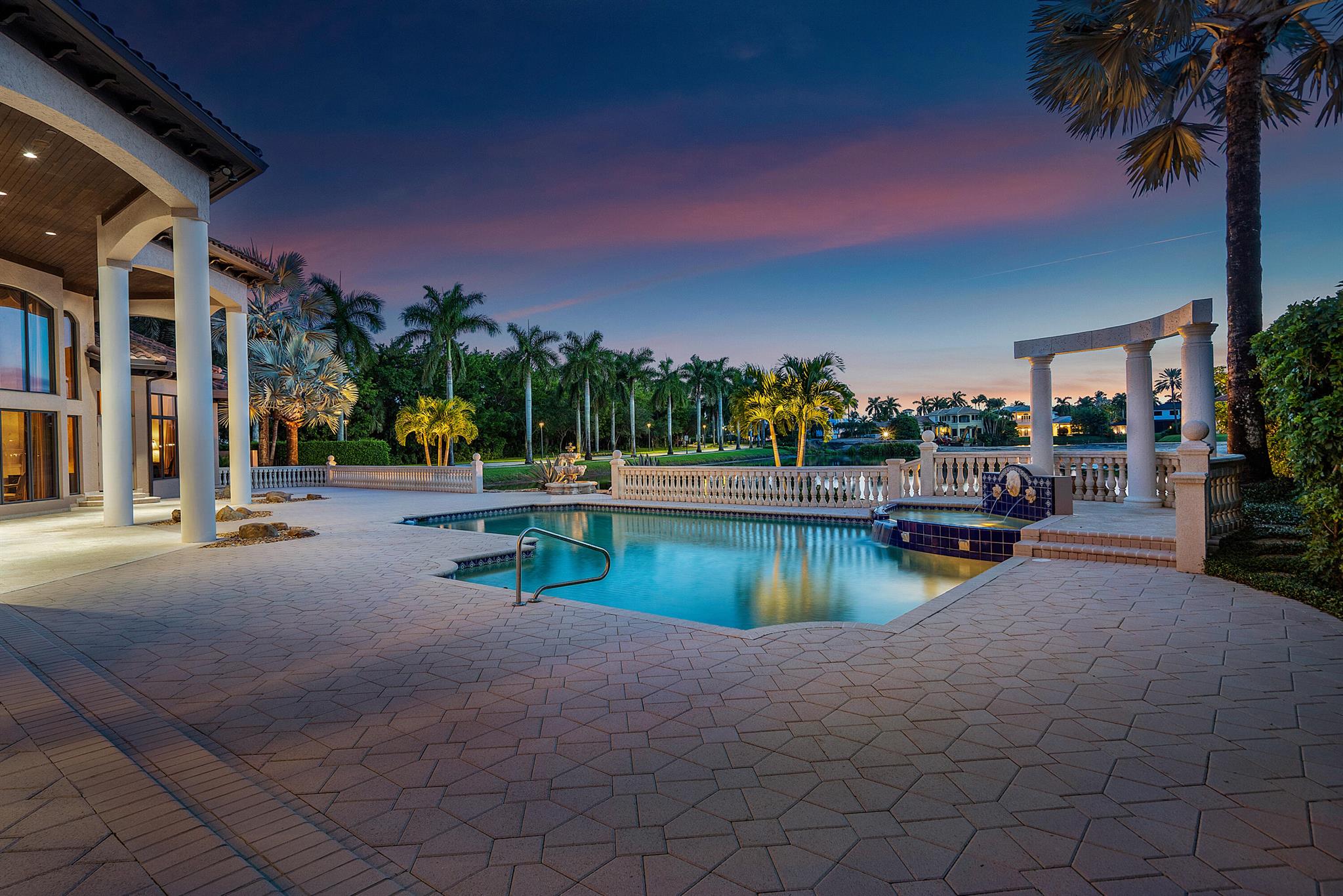 ST ANDREWS COUNTRY CLUB - Residential