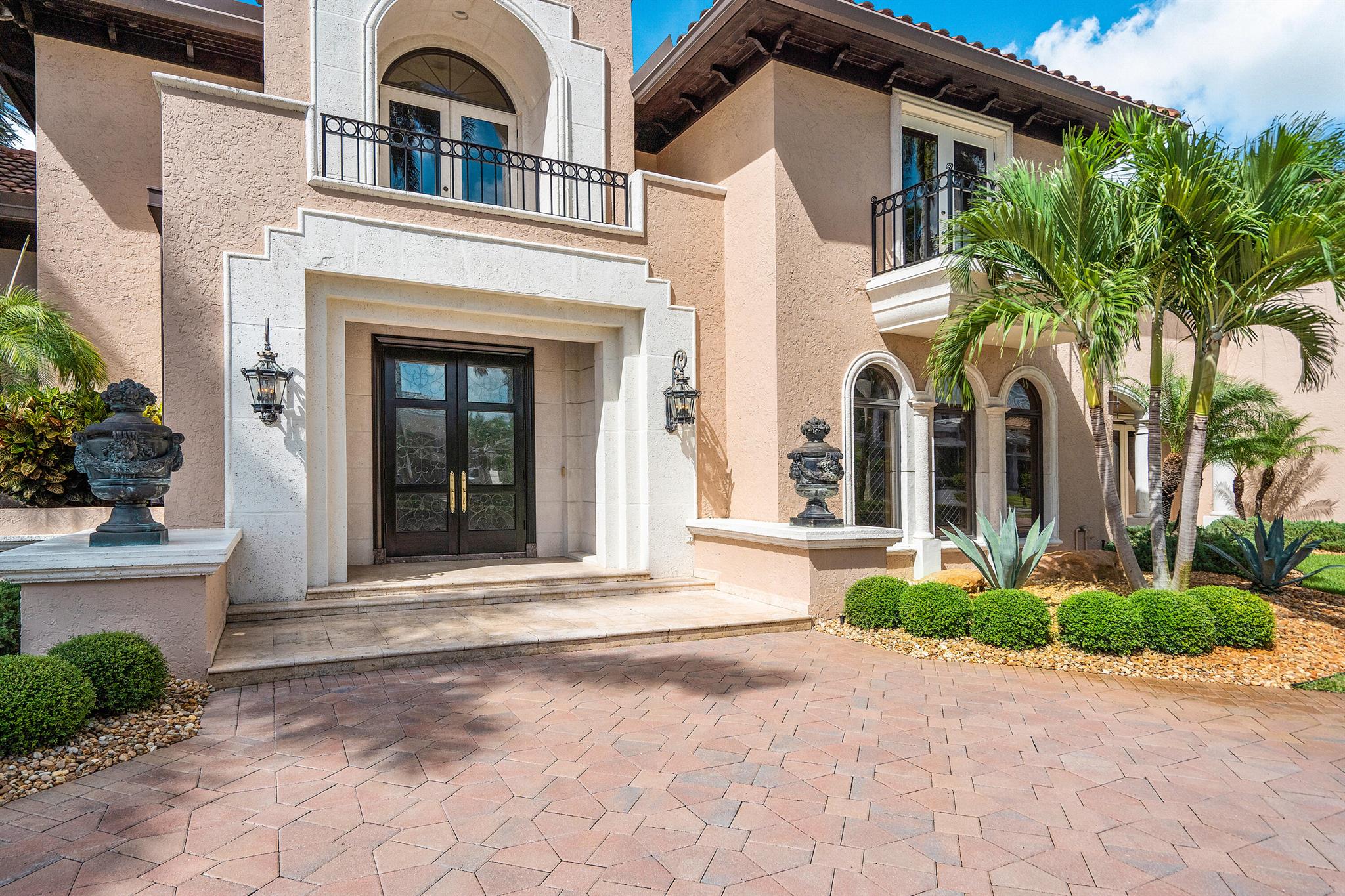 ST ANDREWS COUNTRY CLUB - Residential