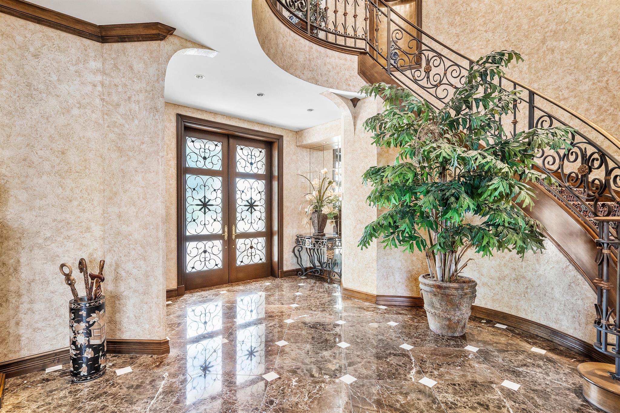 ST ANDREWS COUNTRY CLUB - Residential