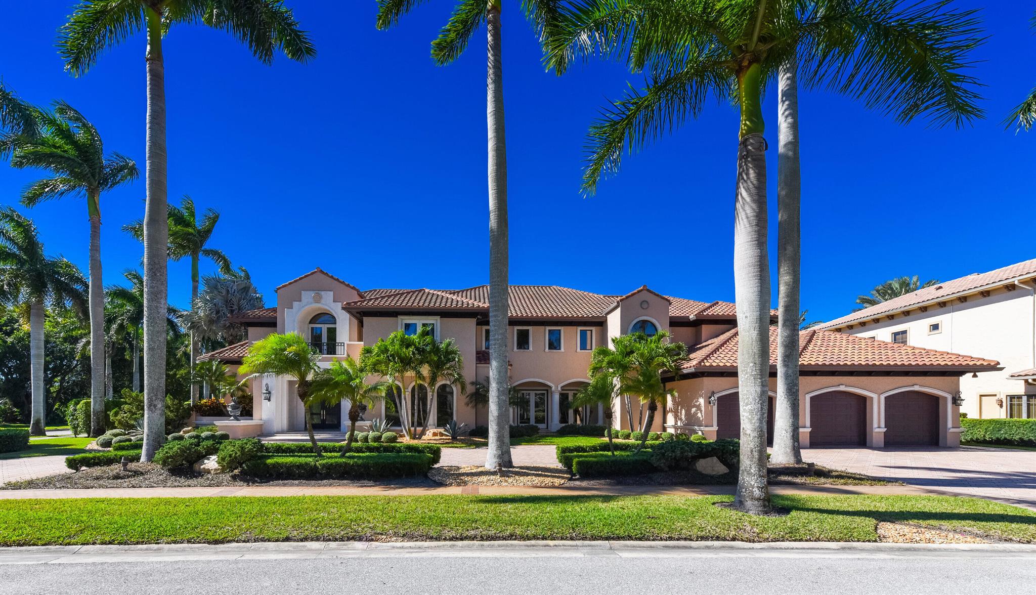 ST ANDREWS COUNTRY CLUB - Residential