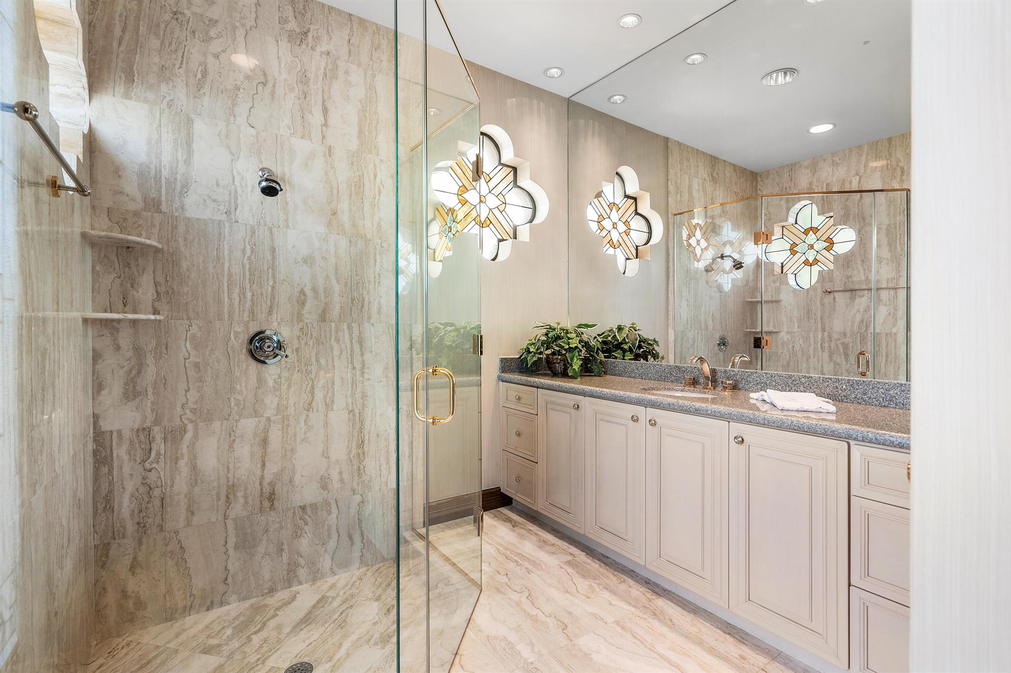 ST ANDREWS COUNTRY CLUB - Residential