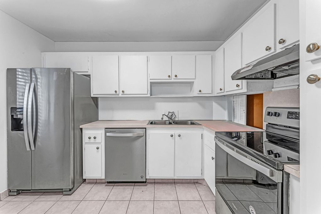 Photo of 4465 Luxemburg Court #103, Lake Worth, FL 33467 (MLS # R11131487)