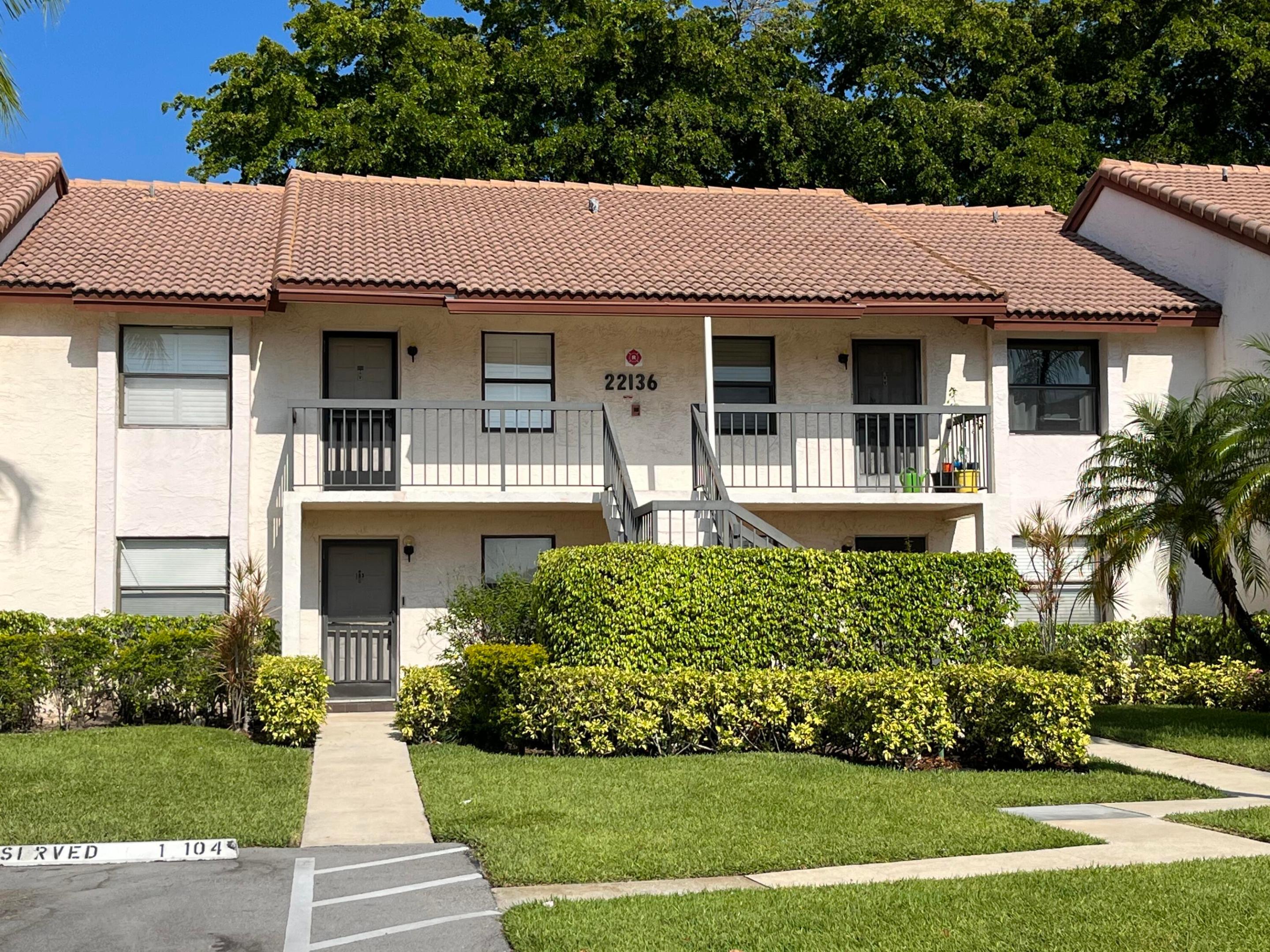 BOCA PALMS CONDO I THRU IV - Residential Lease