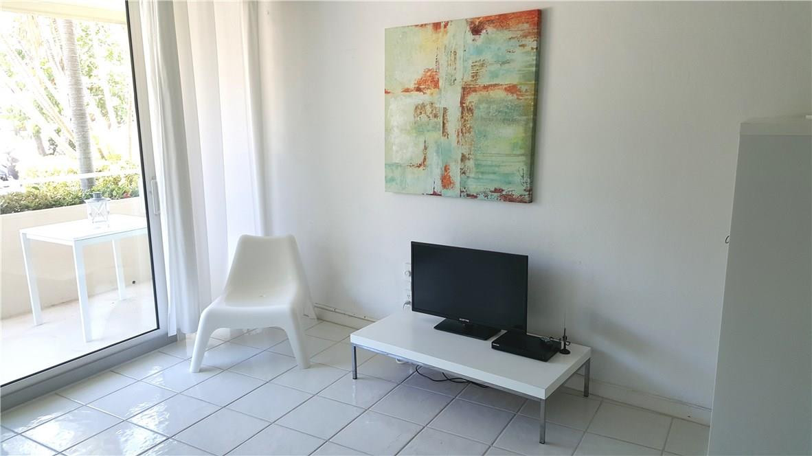 Riviera Towers - Residential