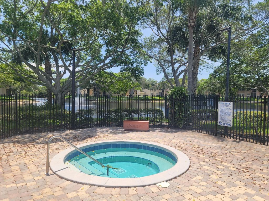 Photo of 671 Cypress Lake Boulevard #G21, Deerfield Beach, FL 33064 (MLS # R11094823)