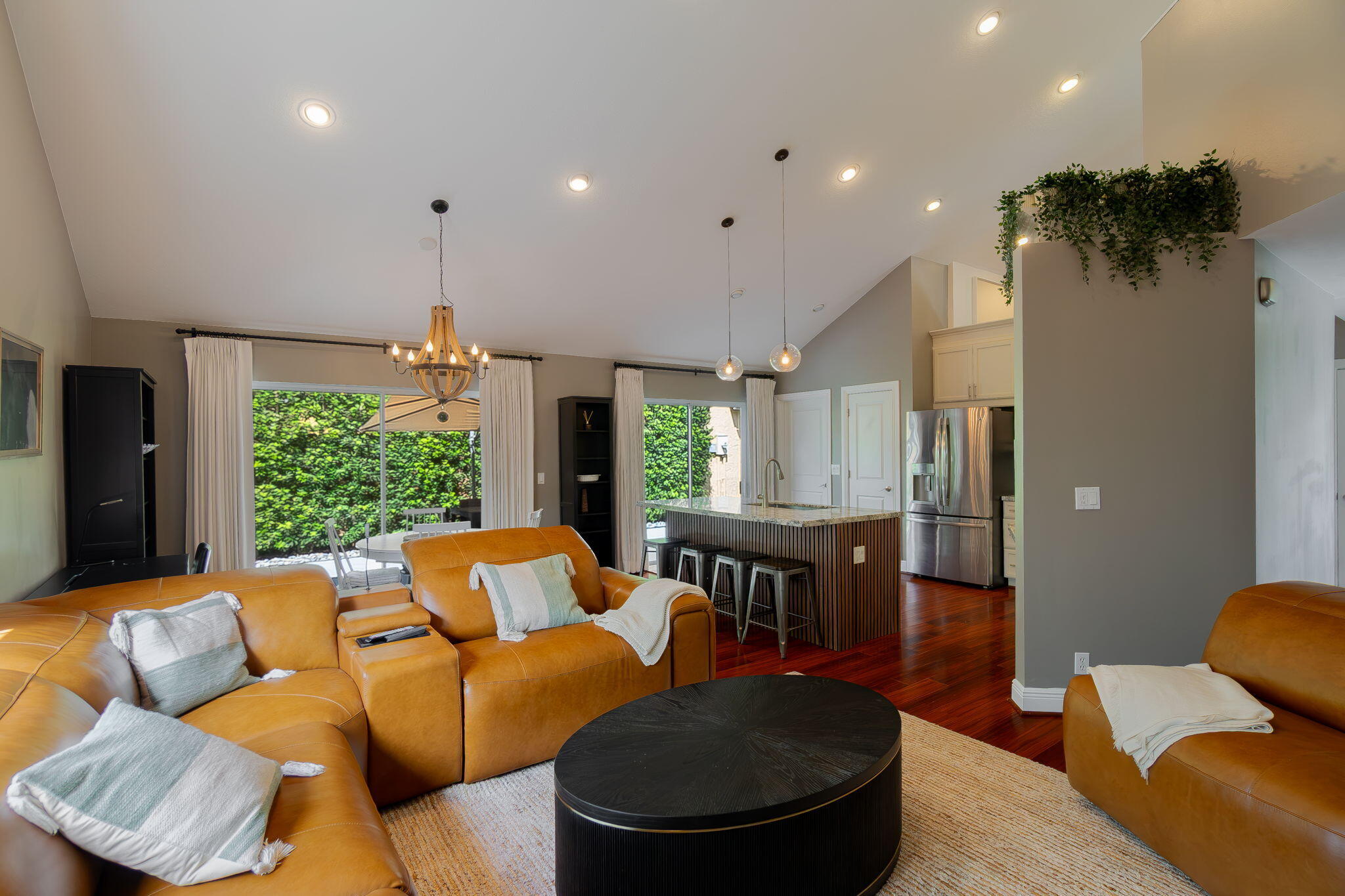 1752 Harborside Circle