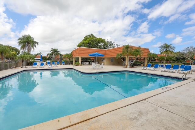 WATERFORD COURTYARDS ADDITION - Residential Lease
