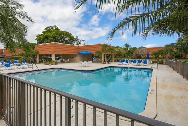 WATERFORD COURTYARDS ADDITION - Residential Lease