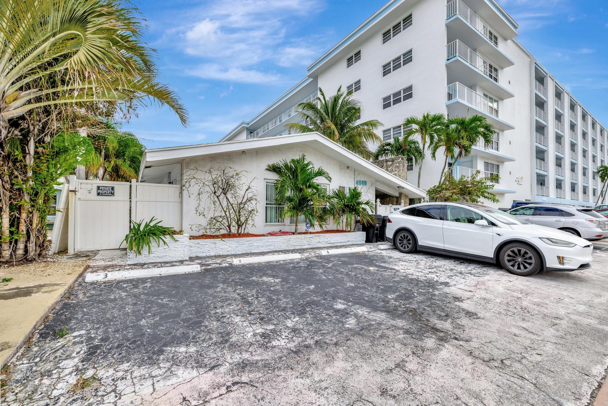Lauderdale by the sea - Residential Lease