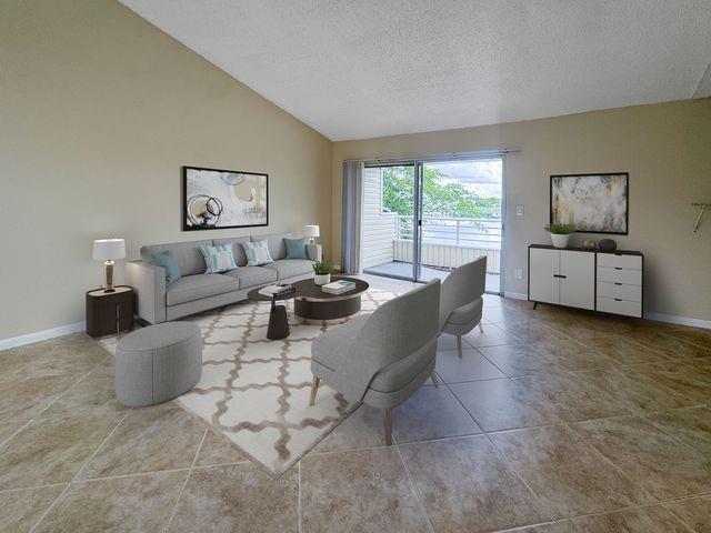 3405 NW 44th St 205