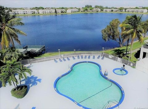 3405 NW 44th St 205 Oakland Park FL 33309