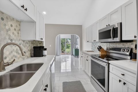 Tiny photo for 5111 Sabal Gardens Lane #4, Boca Raton, FL 33487 (MLS # B26025553)