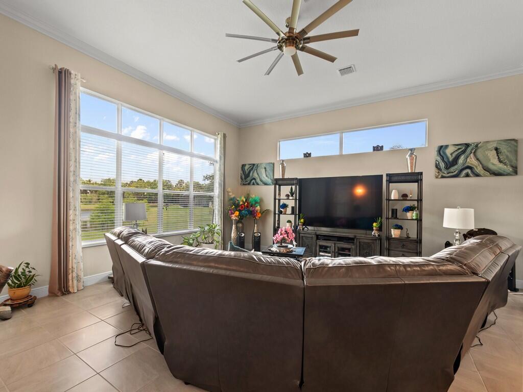 ASHLEY LAKES SUBDIVISION - Residential