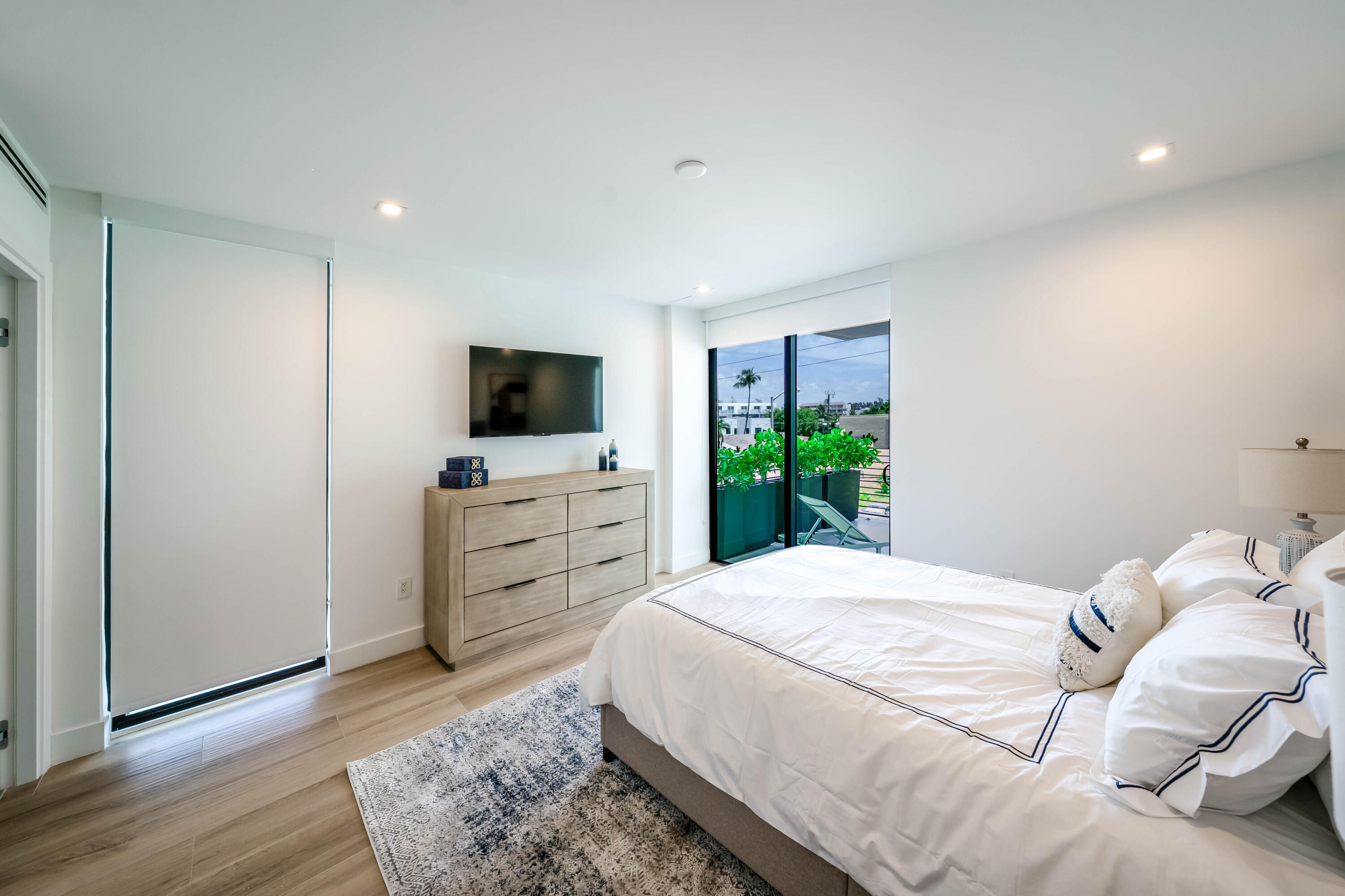 ISLE OF NORMANDISLE OF NORMANDY - Residential