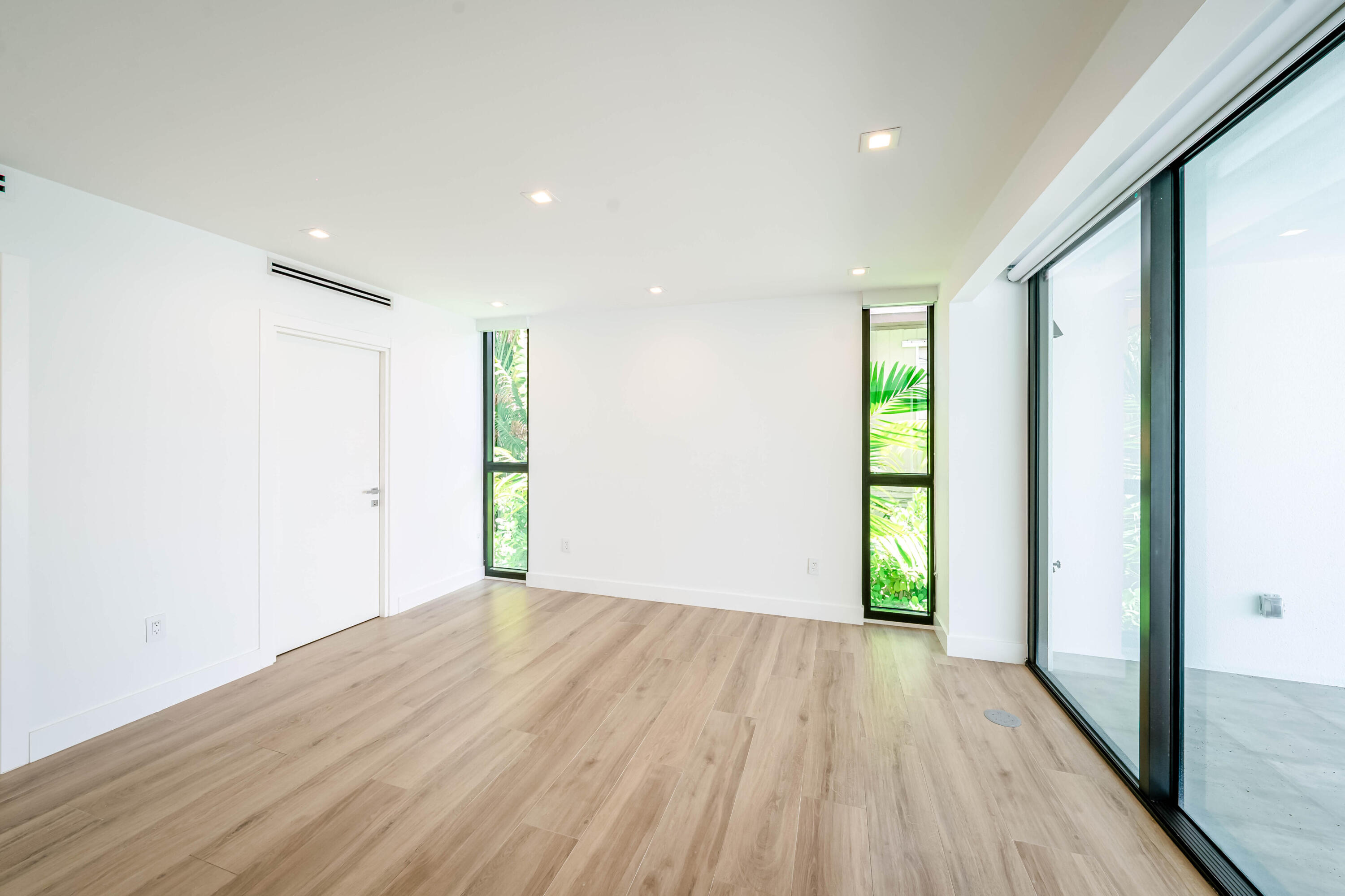 ISLE OF NORMANDISLE OF NORMANDY - Residential