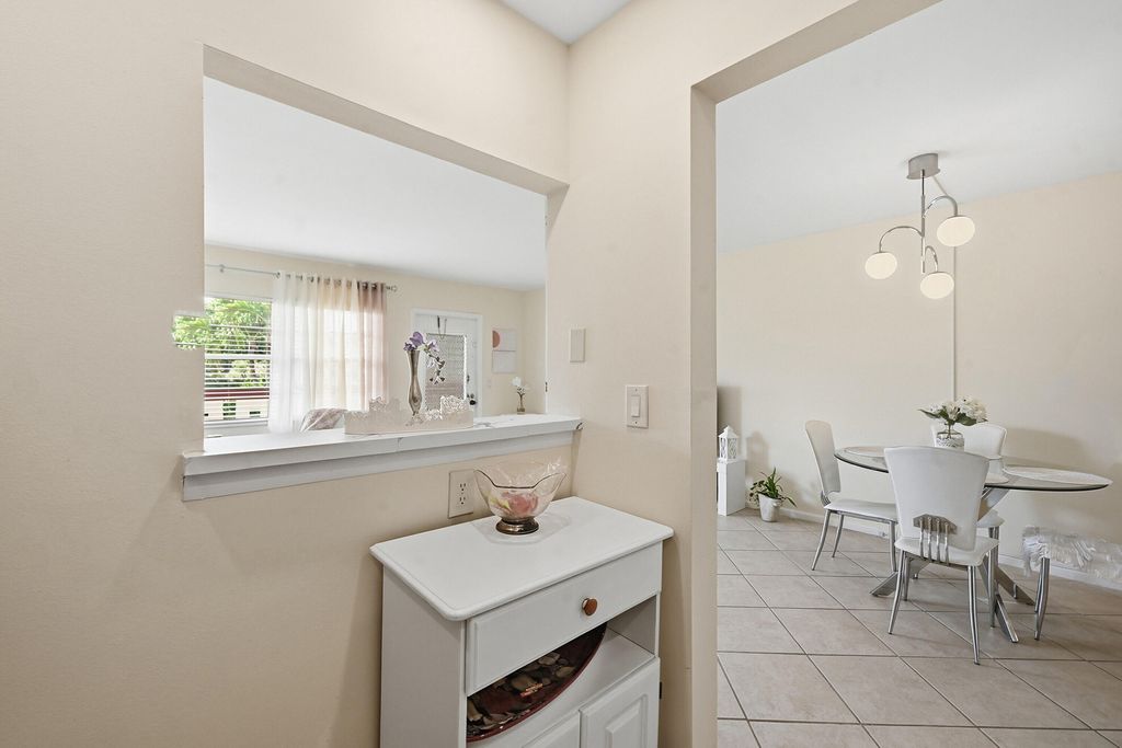 Photo of 314 Brighton #H, Boca Raton, FL 33434 (MLS # B26010889)