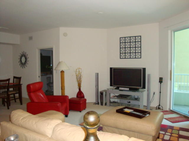 MOORINGS AT LANTANA - Residential