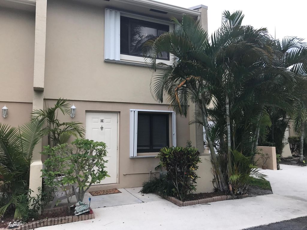 Photo of 139 Sparrow Drive #3e, Royal Palm Beach, FL 33411 (MLS # B26024166)