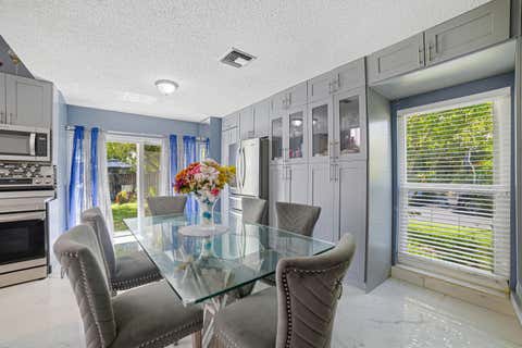 Tiny photo for 3517 NW 73rd Way NW, Coral Springs, FL 33065 (MLS # B26015630)