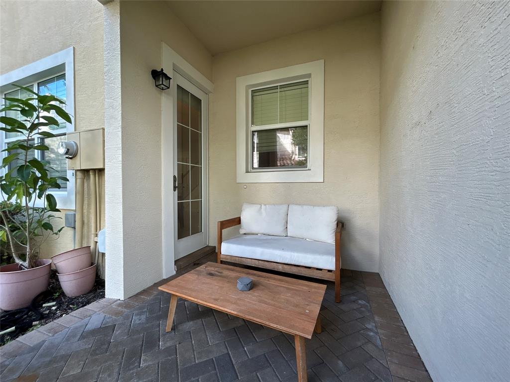ARTESIA - Residential Lease