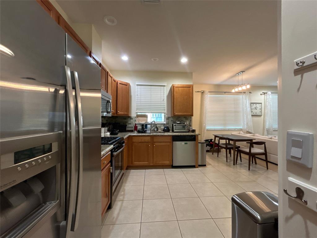 ARTESIA - Residential Lease