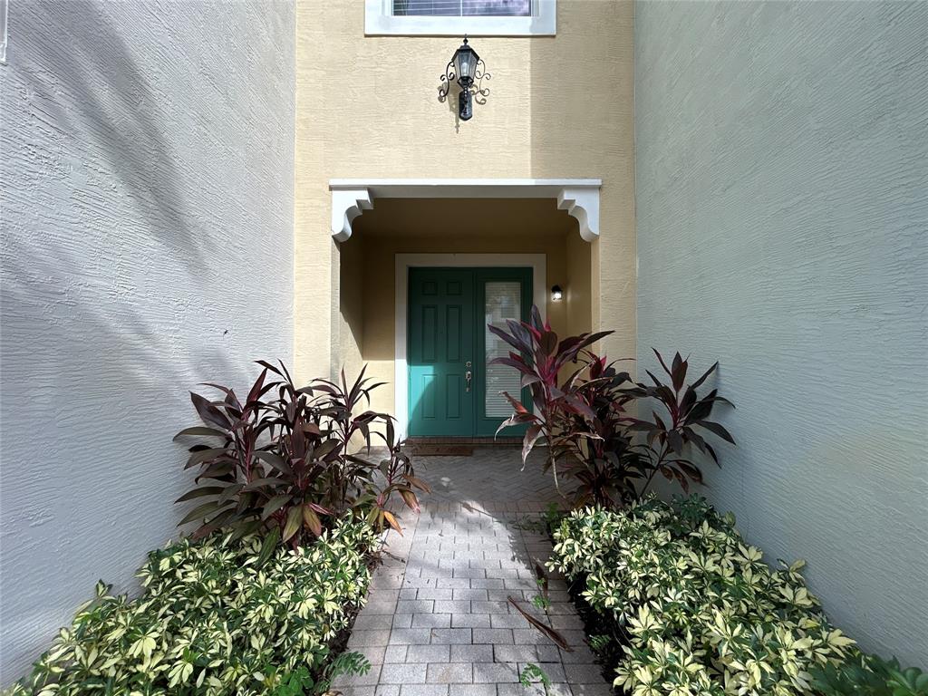 ARTESIA - Residential Lease