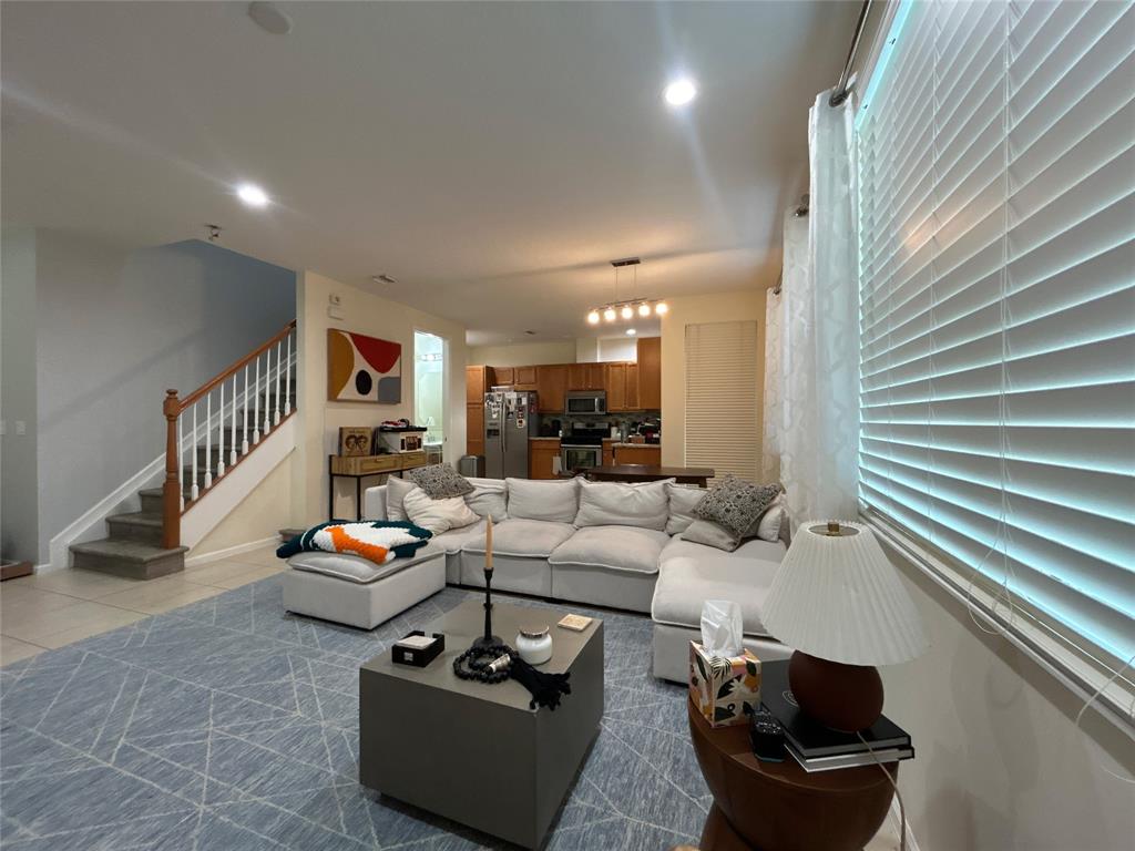 ARTESIA - Residential Lease