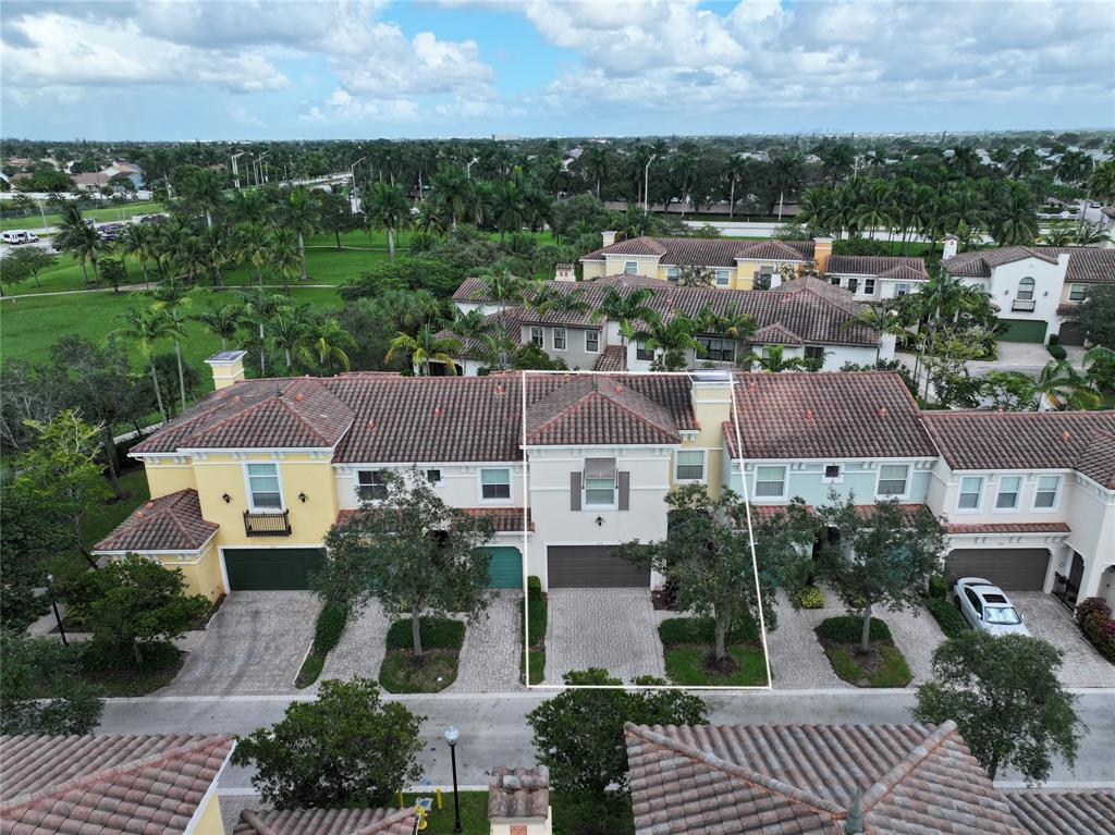 ARTESIA - Residential Lease