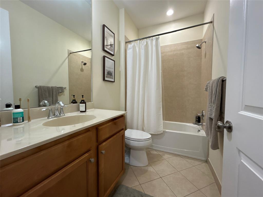 ARTESIA - Residential Lease