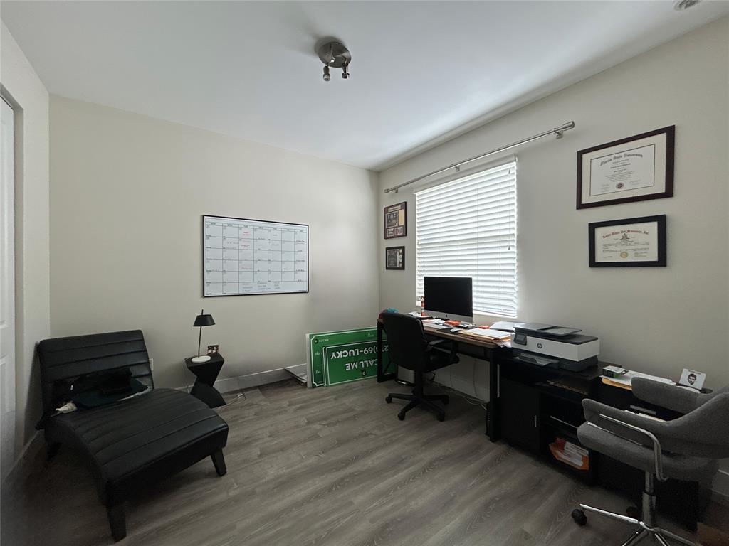 ARTESIA - Residential Lease