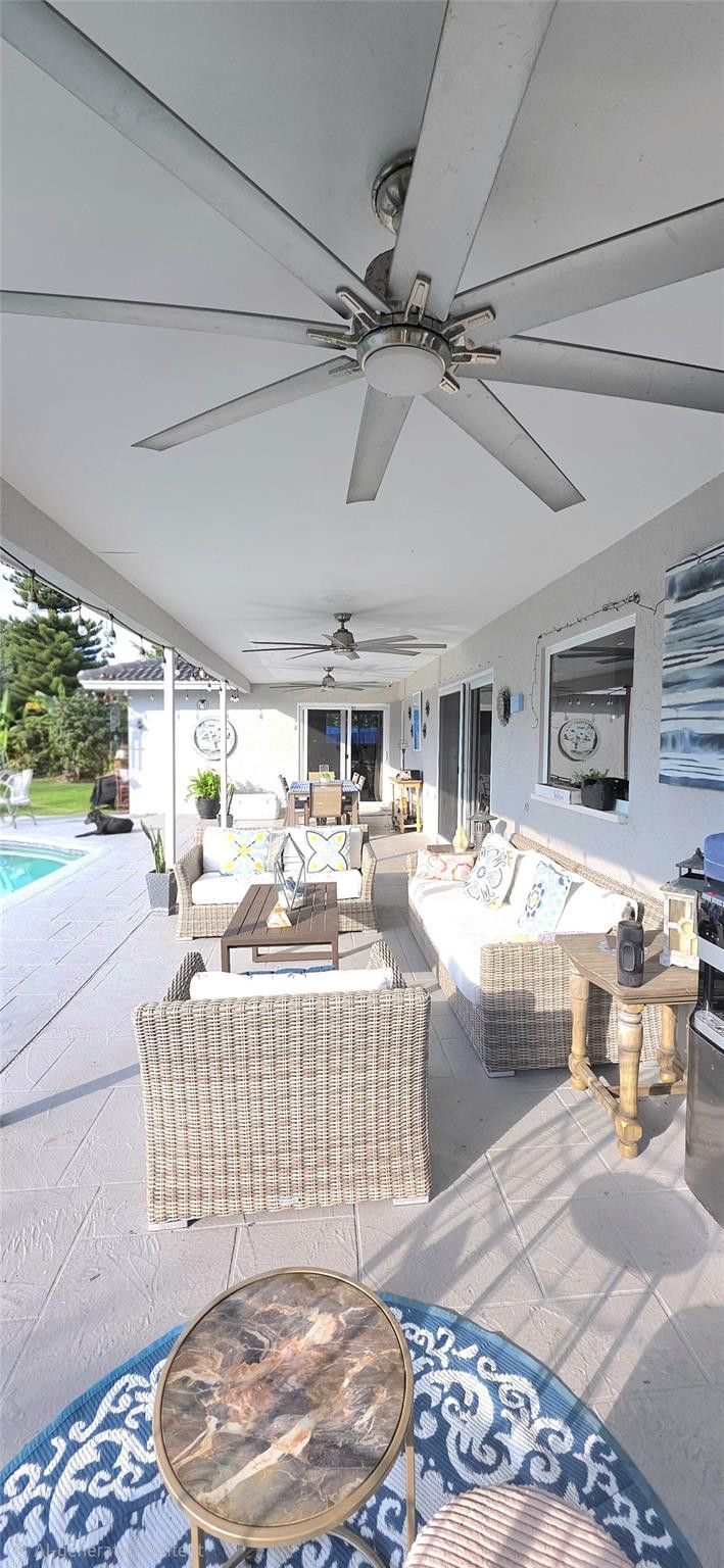 Oak Wood 80-39 B - Residential