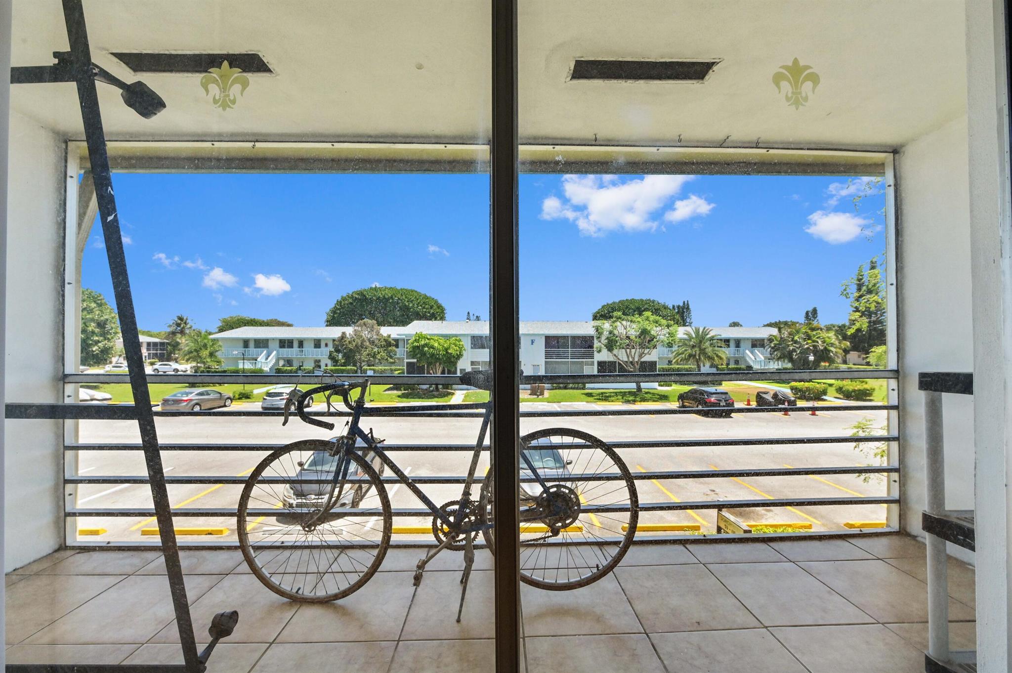 Dorchester Condo - Residential