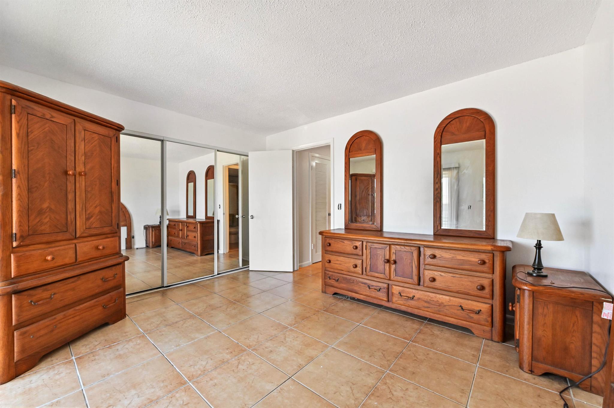 Dorchester Condo - Residential