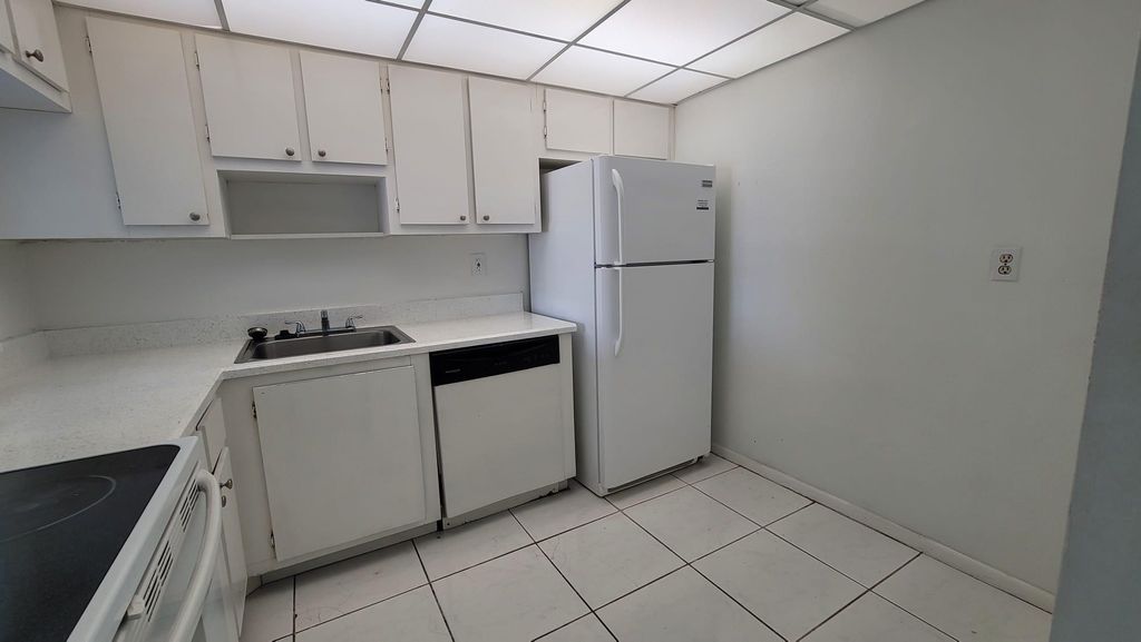 Photo of 4374 NW 9th Avenue #18-3F, Deerfield Beach, FL 33064 (MLS # F10508127)