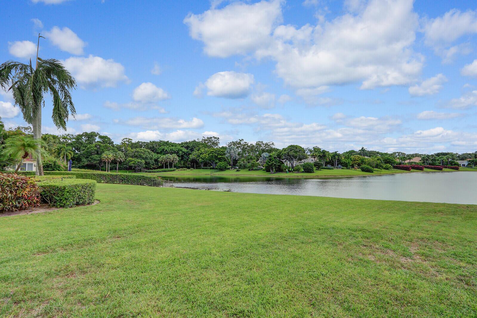 FRENCHMANS CREEK - Residential