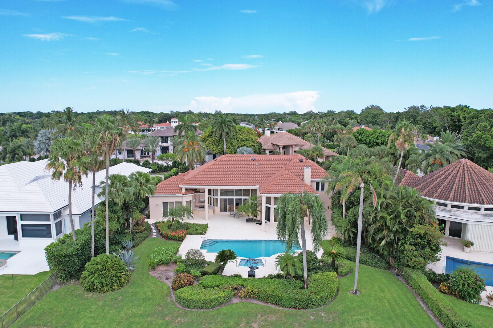 FRENCHMANS CREEK - Residential