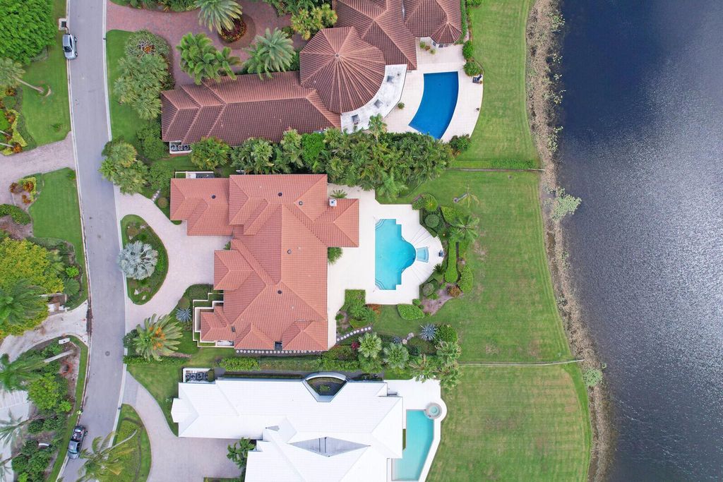 Photo of 3260 Monet Drive W, Palm Beach Gardens, FL 33410 (MLS # R11001379)