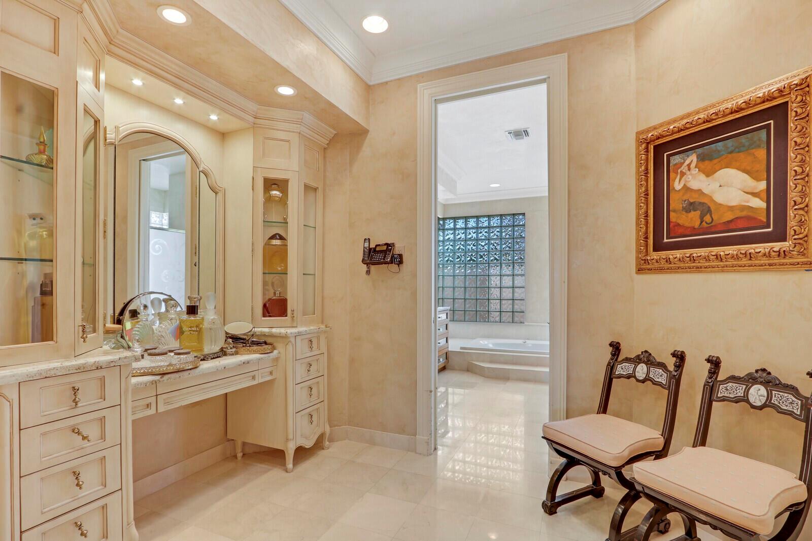 FRENCHMANS CREEK - Residential