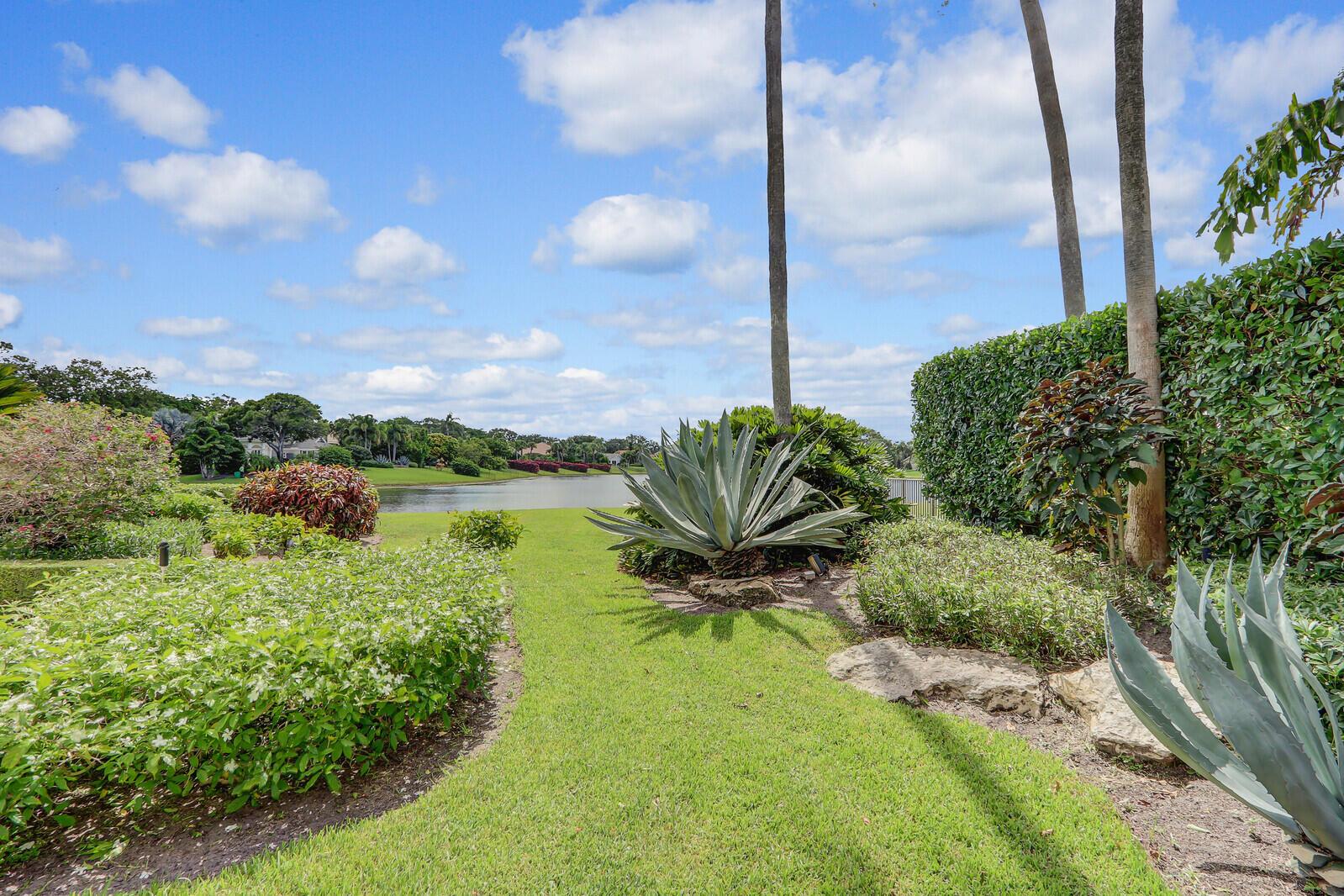FRENCHMANS CREEK - Residential