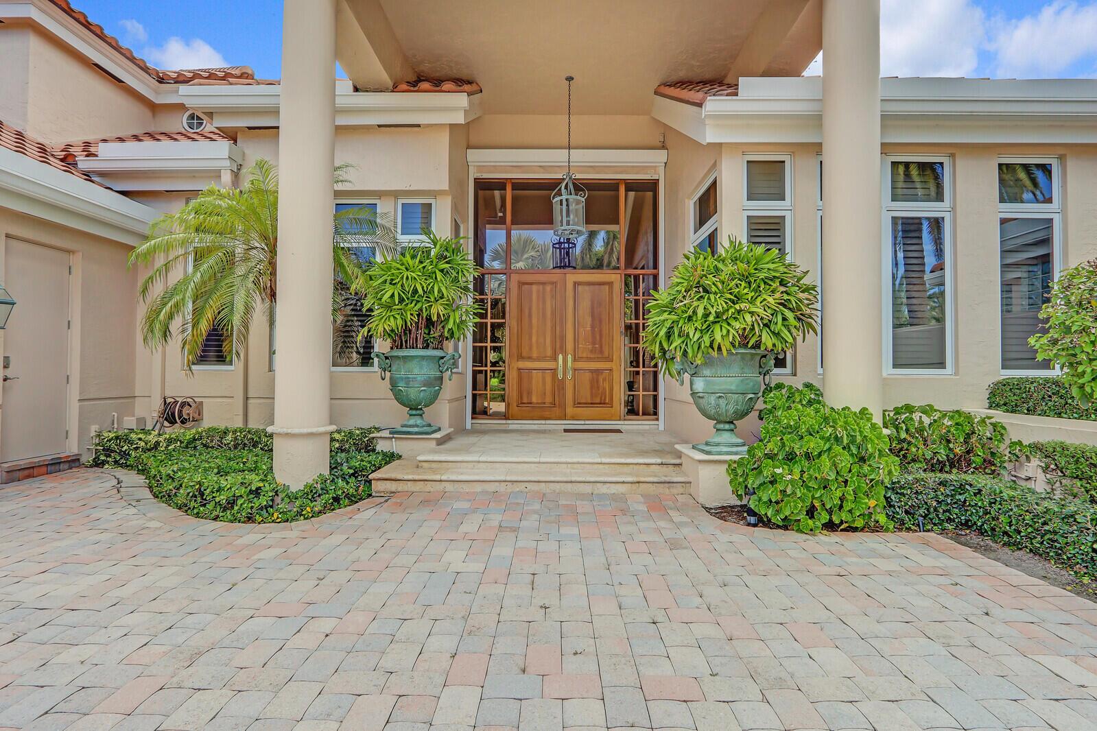 FRENCHMANS CREEK - Residential