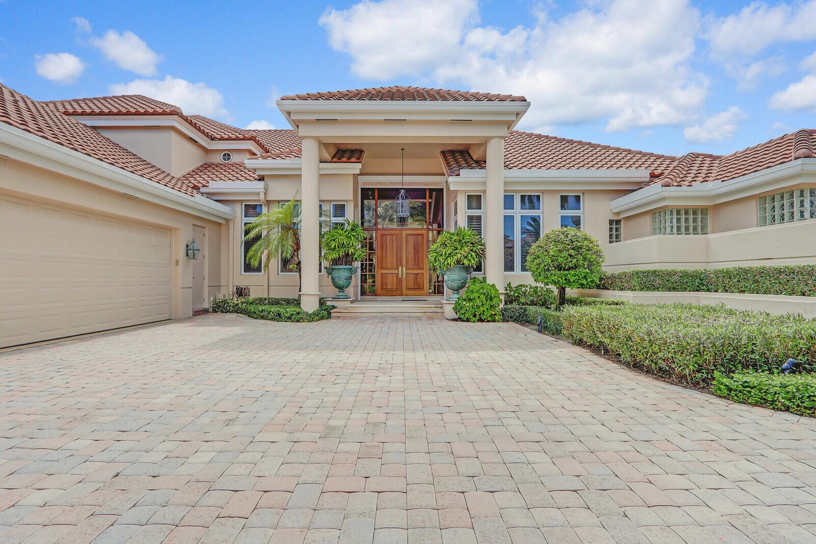 FRENCHMANS CREEK - Residential