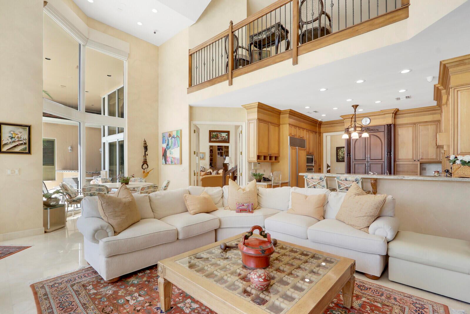 FRENCHMANS CREEK - Residential